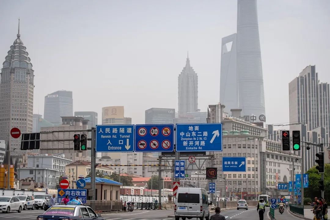 无极工艺礼品定制流程详解：从设计到交付的全周期服务